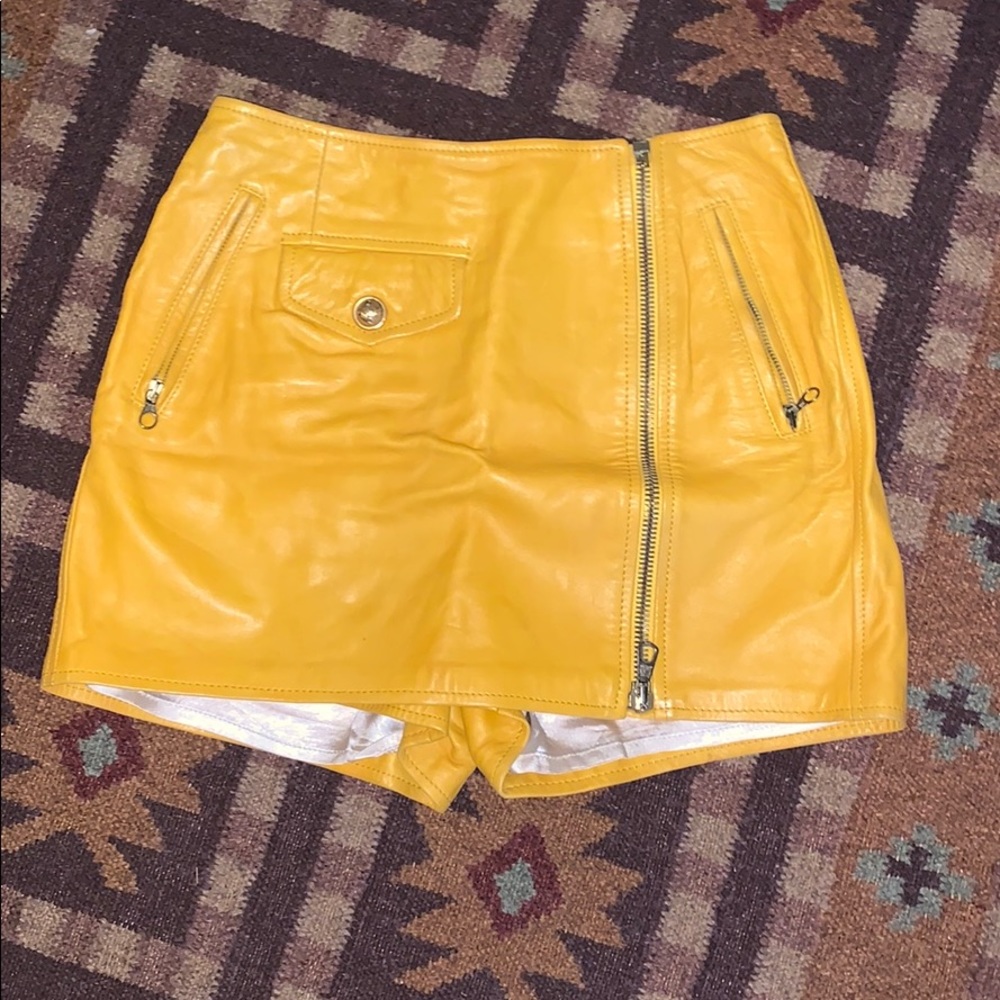 Vintage 100% Leather Cheap/Chic Moschino Skort